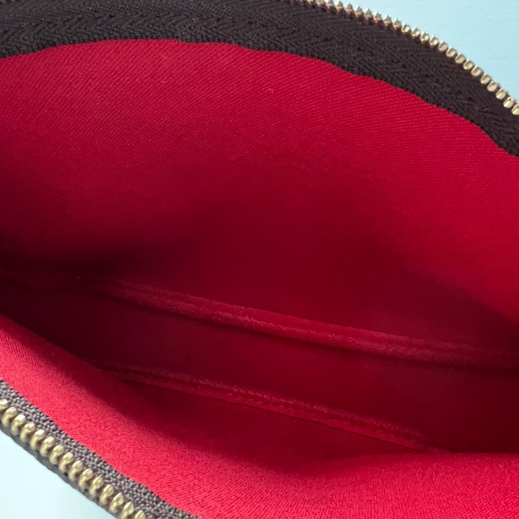 Authentic Louis Vuitton Damier Ebene Pochette Accessoires - Picture 7 of 15